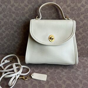 Vintage Coach Regina Cream Leather Top Handle Satchel